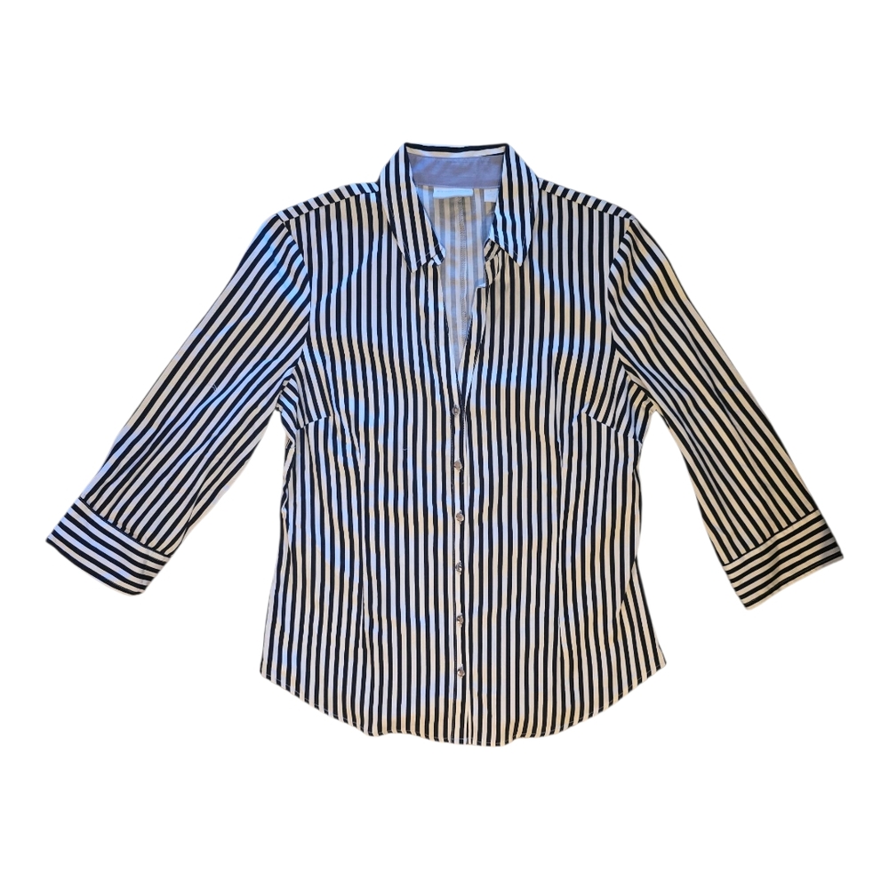 New York & Company Striped Button-Up Shirt Size M